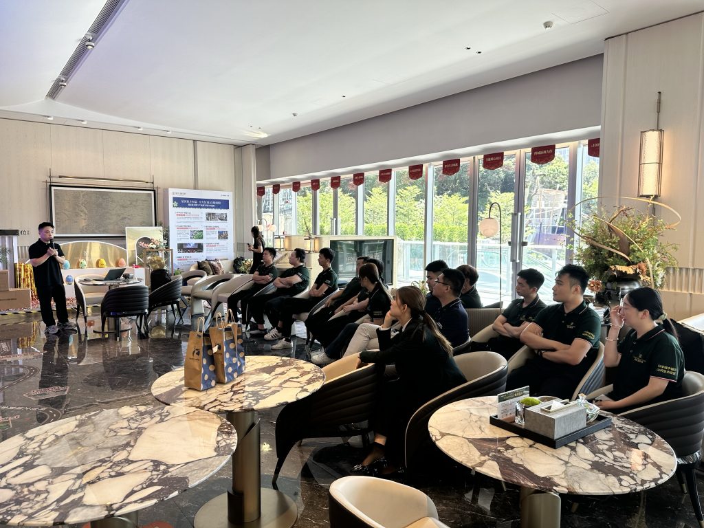 星河集团 臻华府项目 AI智能体＆短视频拍剪＆直播线下培训课 火热展开！