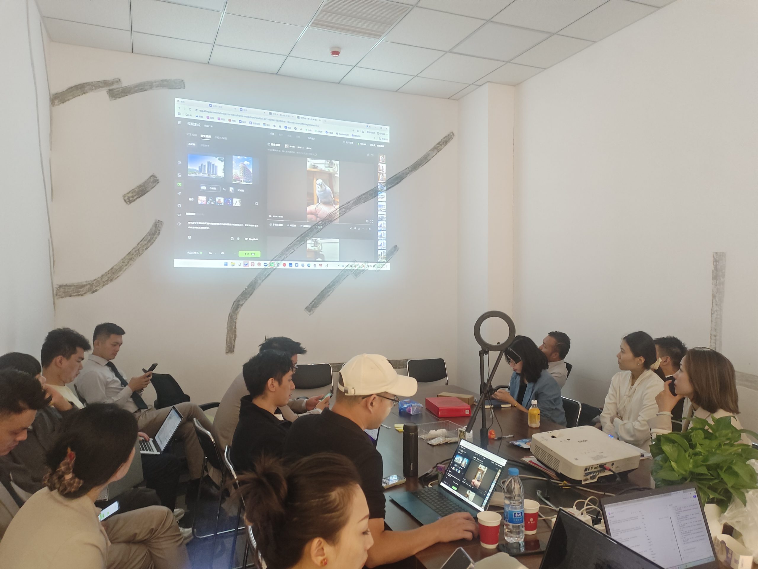 星河集团 东悦府项目 AI智能体&短视频拍剪&直播线下培训课圆满举行