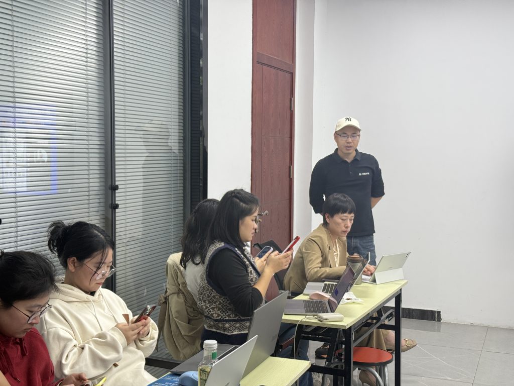 城安房地产AI实战训练营顺利开营